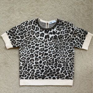 Zara Stylish Leopard Print Sweater